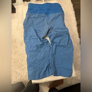 Lululemon dance studio crop pant